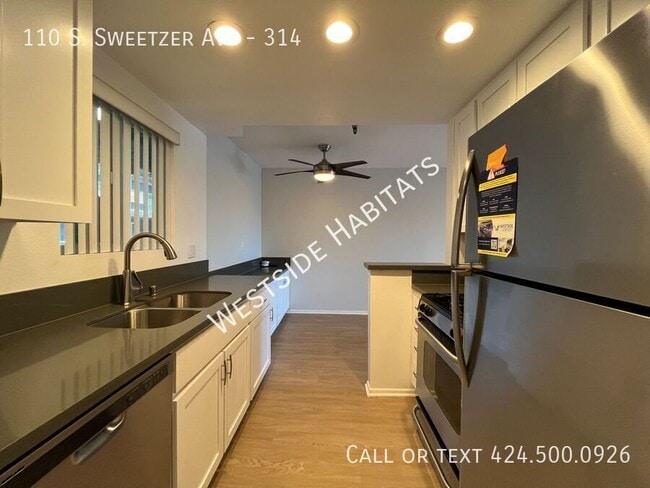 Building Photo - 110 Sweetzer Ave