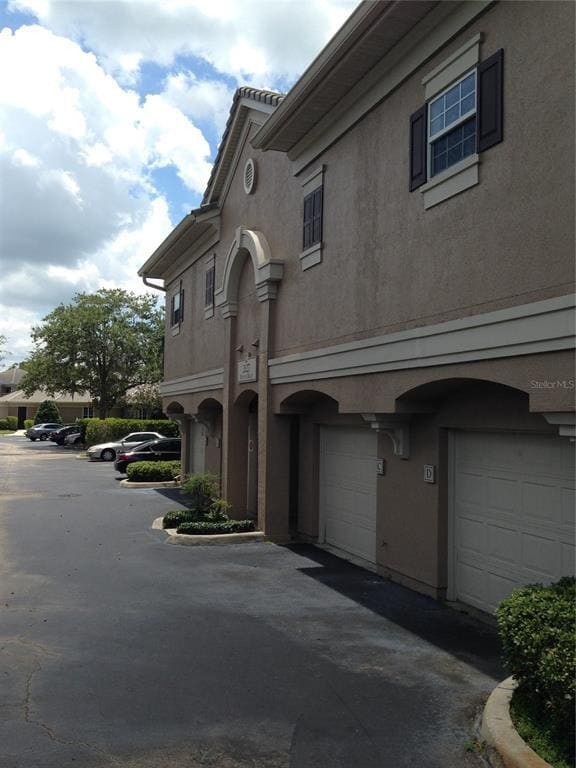 Building Photo - 2027 Reston Rd