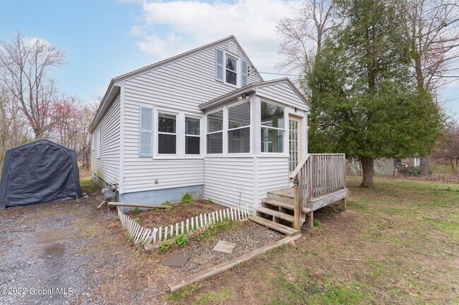 Building Photo - 127 Rifle Range Rd