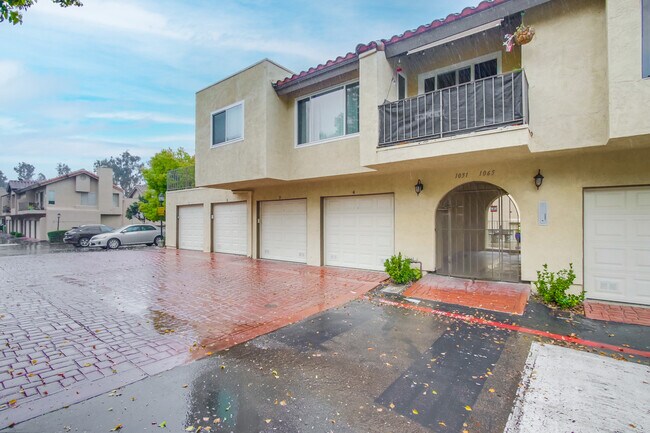 Foto del edificio - 1059 Arbor Ln