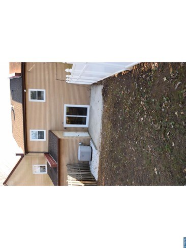 Building Photo - 178 Eaton Ct