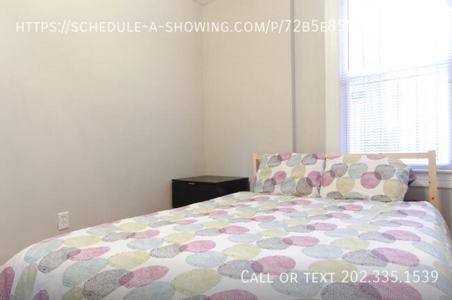 Photo - 1617 Gales St NE Townhome