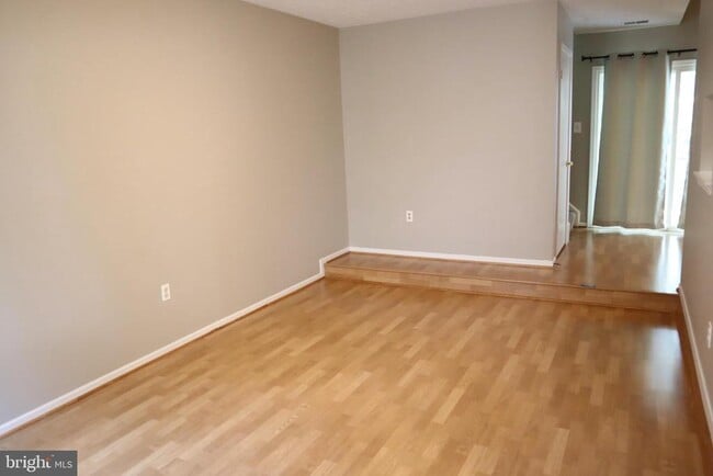 Foto del edificio - 19 Ohara Ct