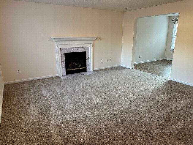 Foto del edificio - Beautiful Four Bedroom Home in Thompson Gl...