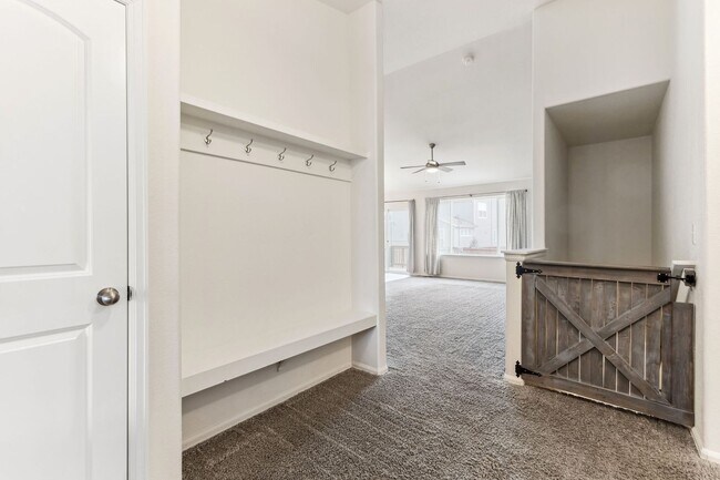 Building Photo - Spacious 5-Bedroom Home In Desirable Raind...