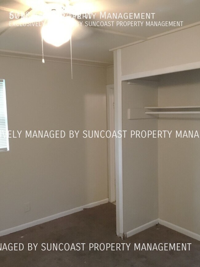 Building Photo - Apply for FREE! Updated 3BR/2BA Home for R...
