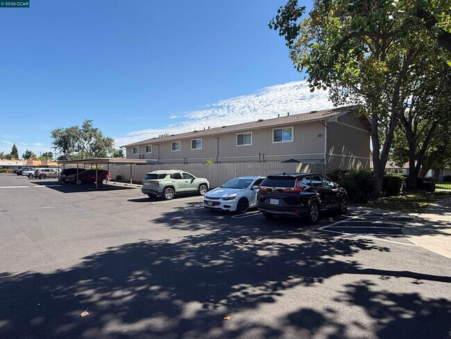 Building Photo - 1177 Norwegian Ave