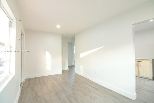 Foto del edificio - 1768 NW 112th Terrace