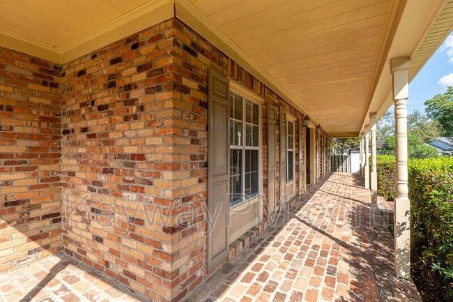 Foto del edificio - 15 Mulberry Ln