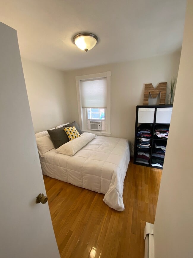 Building Photo - 22 Sheafe St