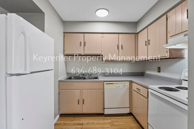 Building Photo - 3313 Droste Rd