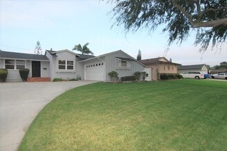 Building Photo - 14362 Webber Pl