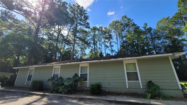 Building Photo - 7119 SW 45th Pl
