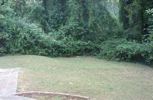 Building Photo - 4 br, 2 bath House - 3156 Harris Dr,