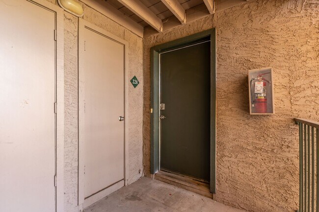 Foto del edificio - New Rental Listing in Scottsdale Springs C...