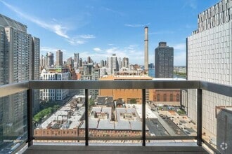 Building Photo - 515 E 72nd St
