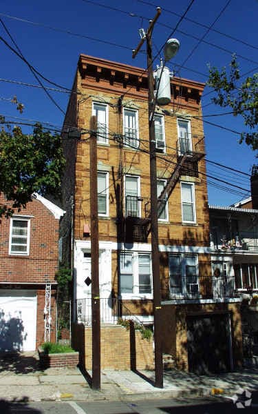 Building Photo - 20 63rd St