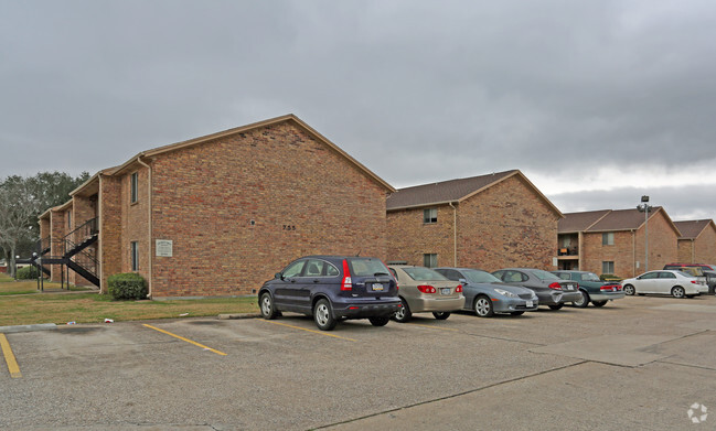 Building Photo - University Place