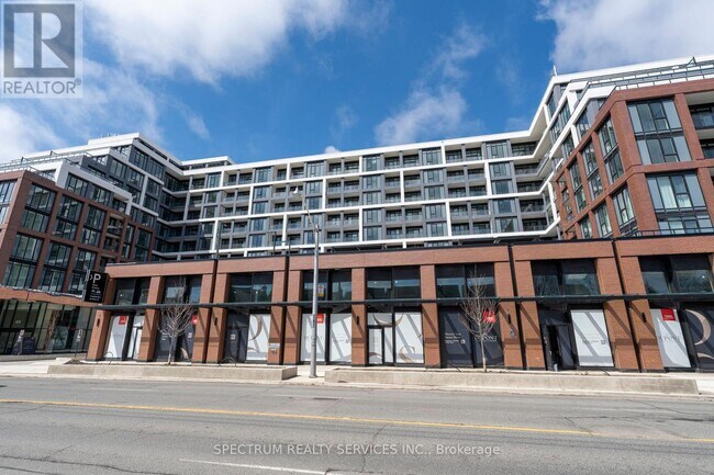 Photo du bâtiment - 858 Dupont St