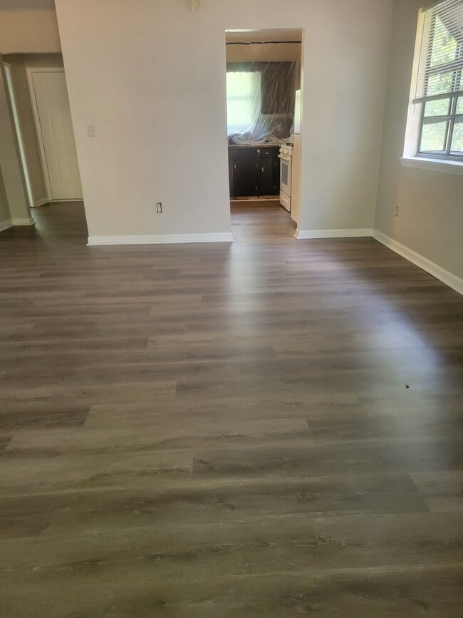 Photo - 1078 Falling Water Dr House