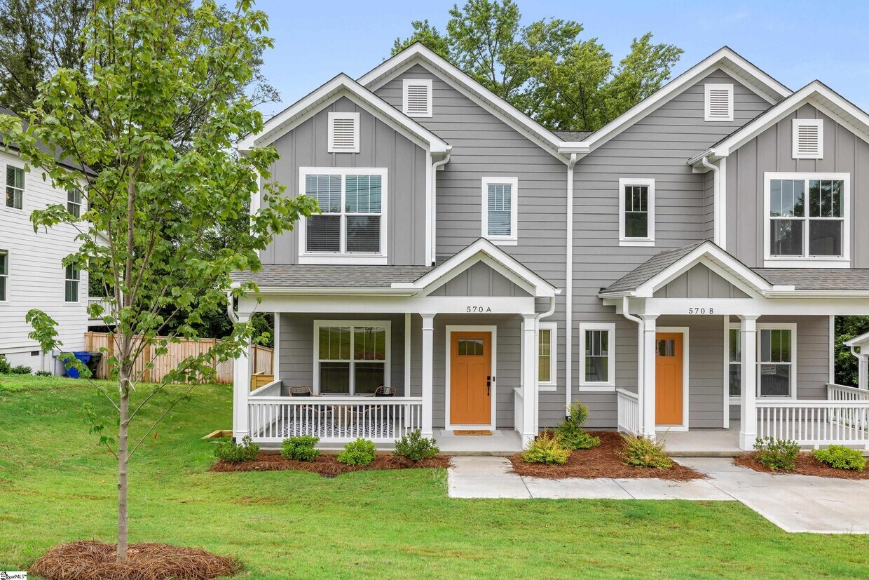Foto principal - 570 Lowndes Hill Rd