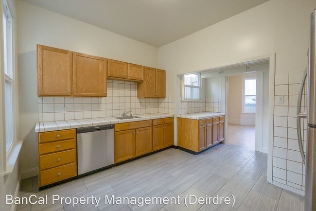 Foto del edificio - 2040-2044 Larkin St