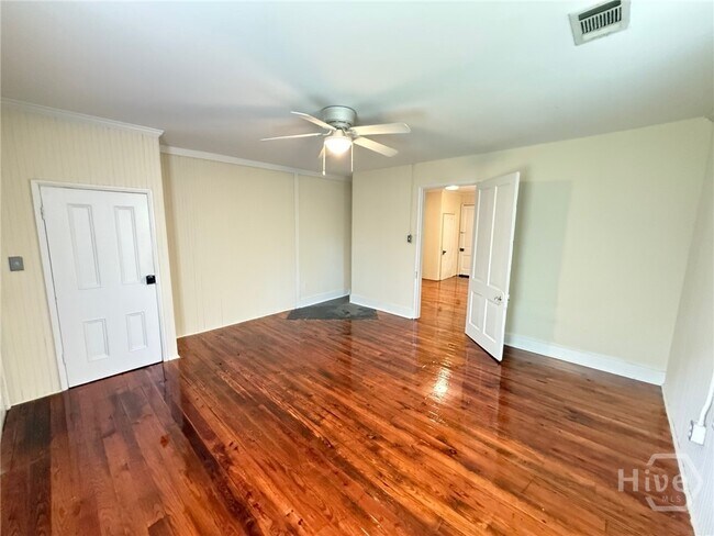Foto del edificio - 1331 Dowdy Rd