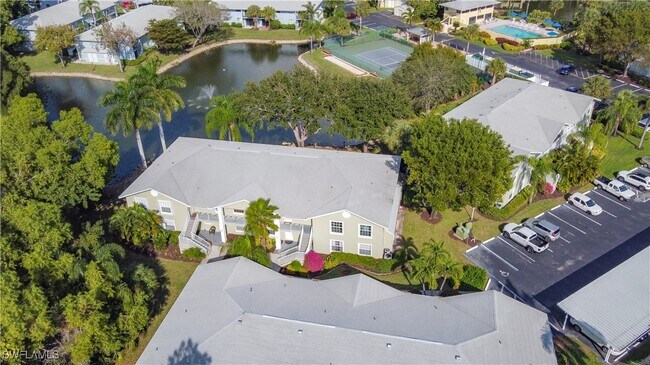 Foto del edificio - 28221 Pine Haven Way