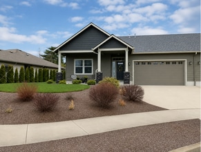 Building Photo - 523 NW Mirador Pl