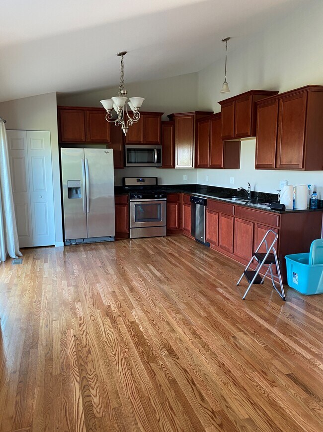 Building Photo - 2657 Cedar Grove Dr