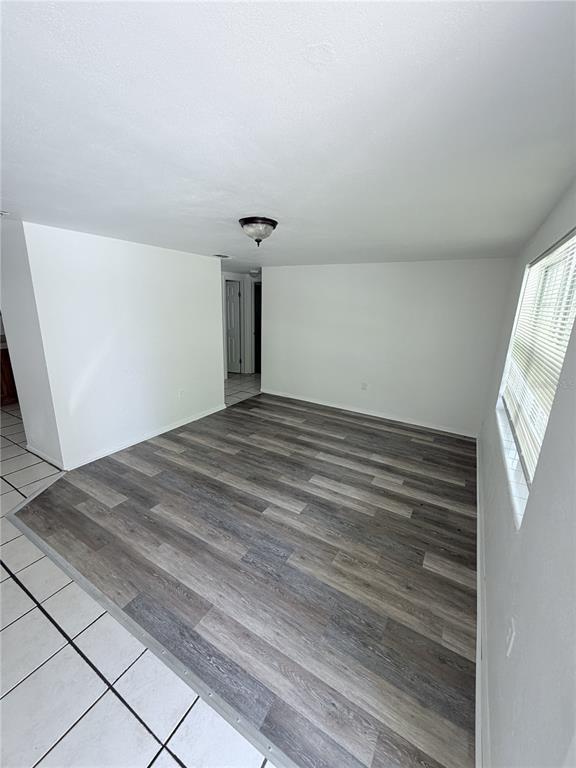 Foto del edificio - 21377 Campbell Dr