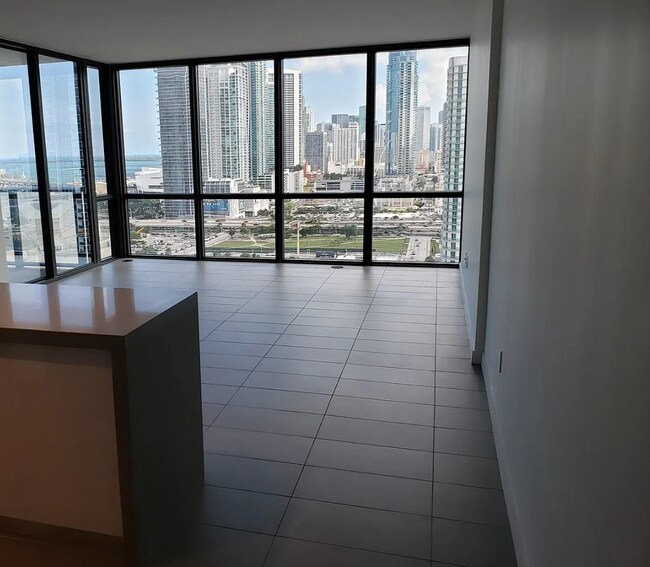 Foto del edificio - 1600 NE 1st Ave