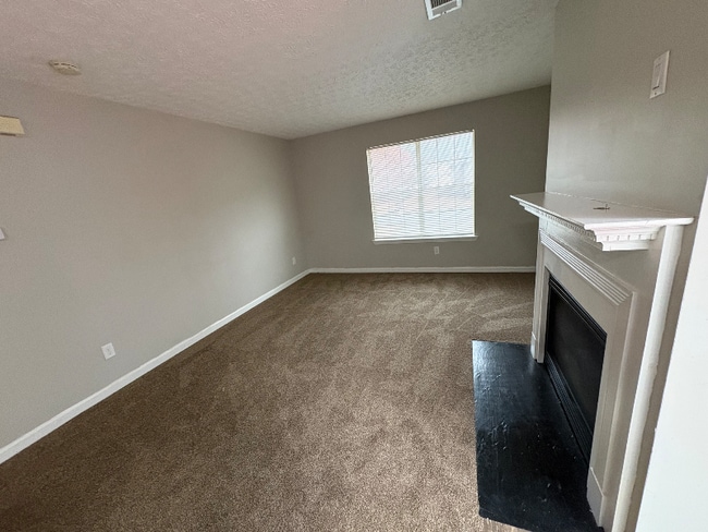 Building Photo - 2031 Sitser Ln