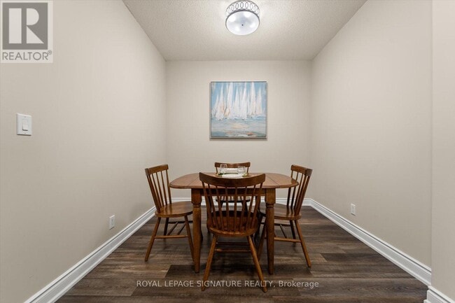 Building Photo - 9225 Jane St