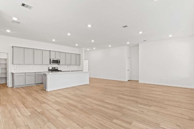 Foto del edificio - 18211 Saffron Sun St