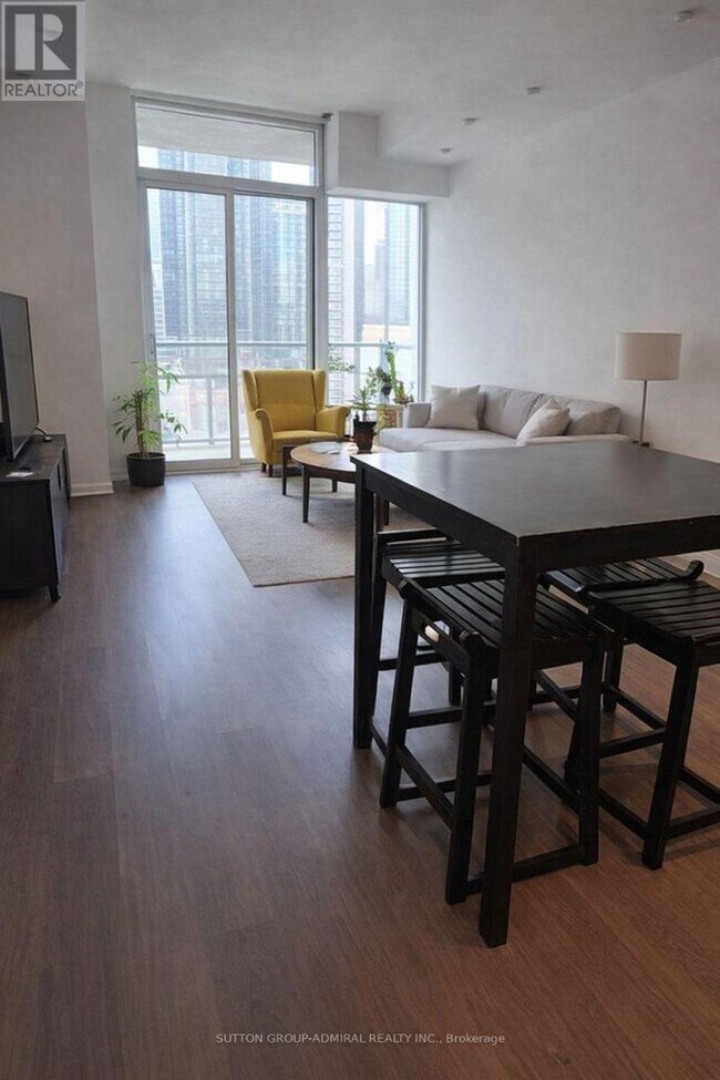 Photo du bâtiment - 105 George St