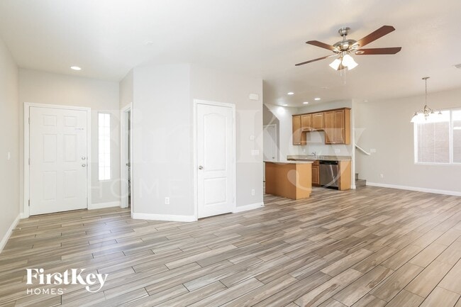 Building Photo - 9324 Euphoria Rose Ave