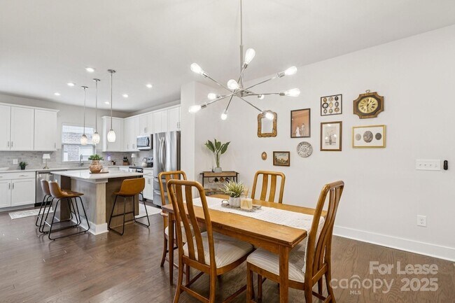 Foto del edificio - 12106 Brooklyn Ave