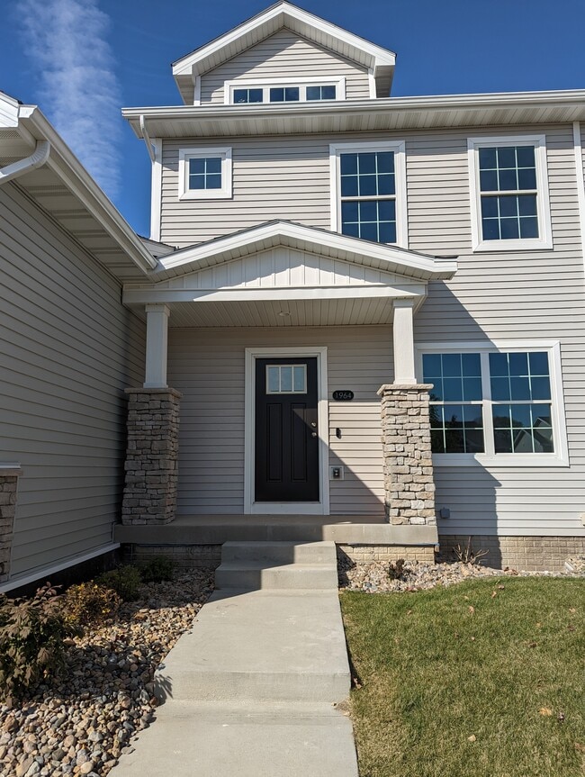 Foto del edificio - 1964 S Warrior Ln