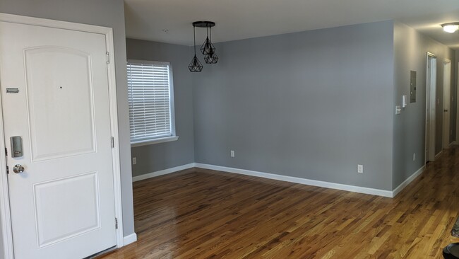 Dining Area - 149 Bellair Pl