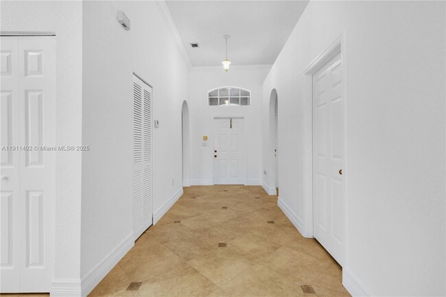 Foto del edificio - 5334 NW 111th Ct