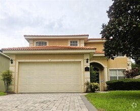 Building Photo - 225 Vista Dr