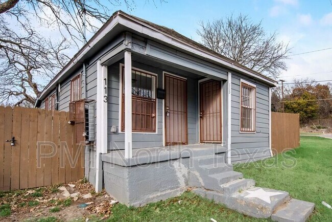 Building Photo - 113 N Moore St