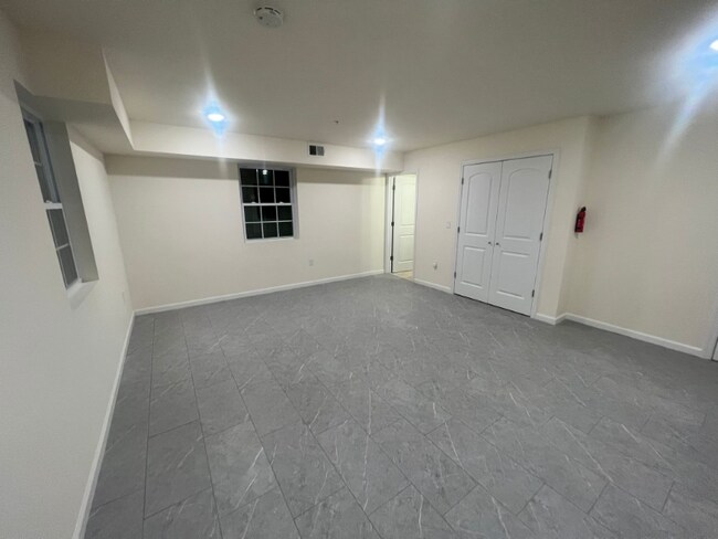 Foto del edificio - 162 Fairmount