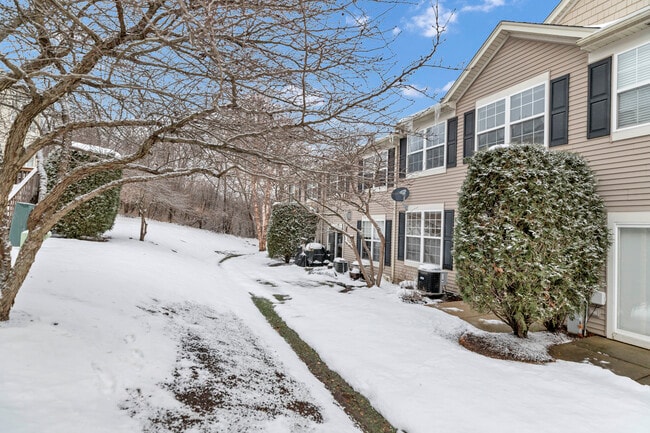 Building Photo - 573 Telluride Dr