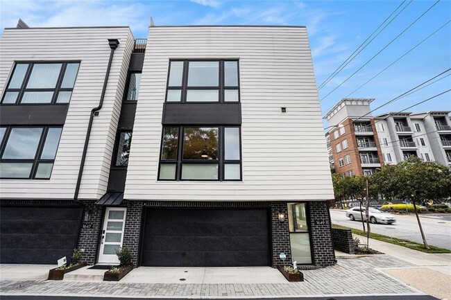 Building Photo - 1649 Overlook Wy NW