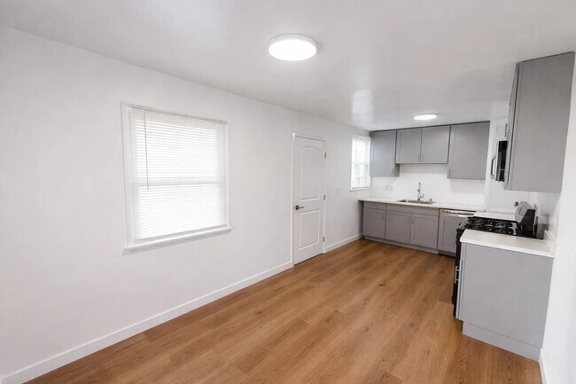 Floorplan - 9132 Crenshaw Blvd