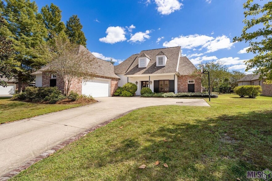 Foto principal - 3135 Coates Crossing