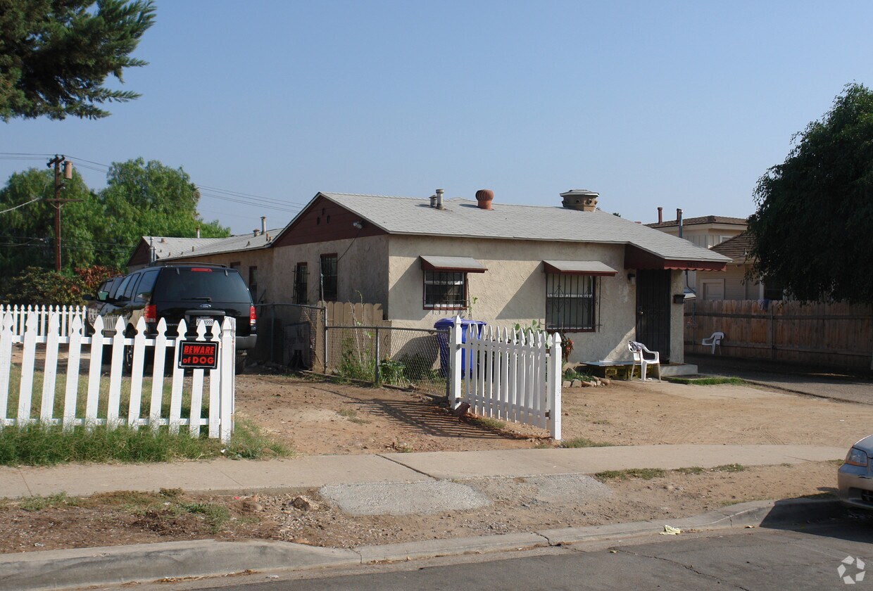 Building Photo - 3055 44th St