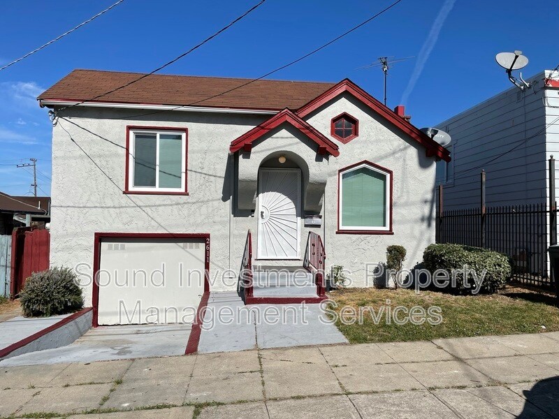 Primary Photo - 2611 76th Ave